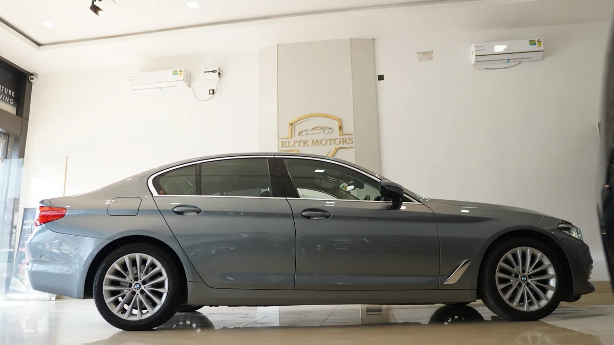 Elite Motors Luxury Auto Dealership