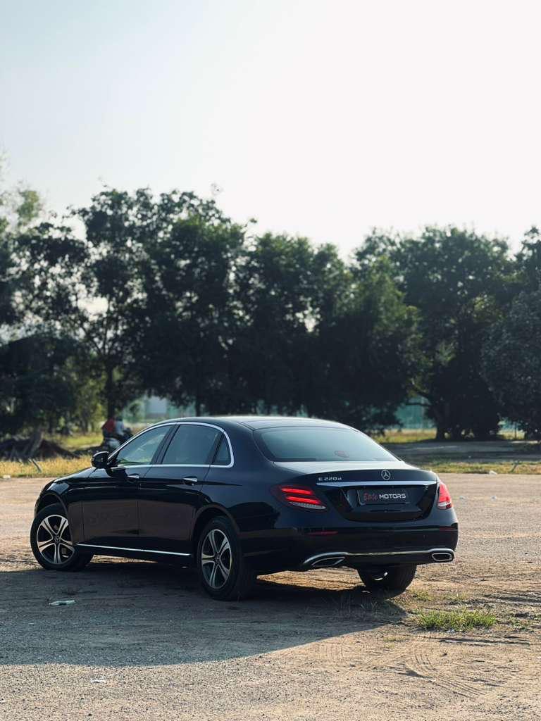 Elite Motors Gallery