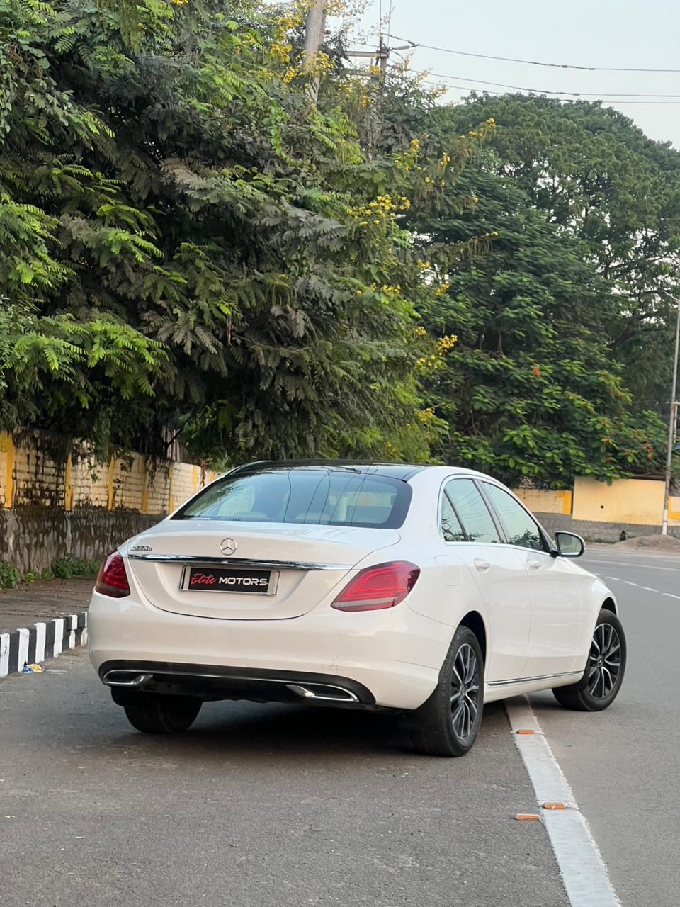 Elite Motors Gallery