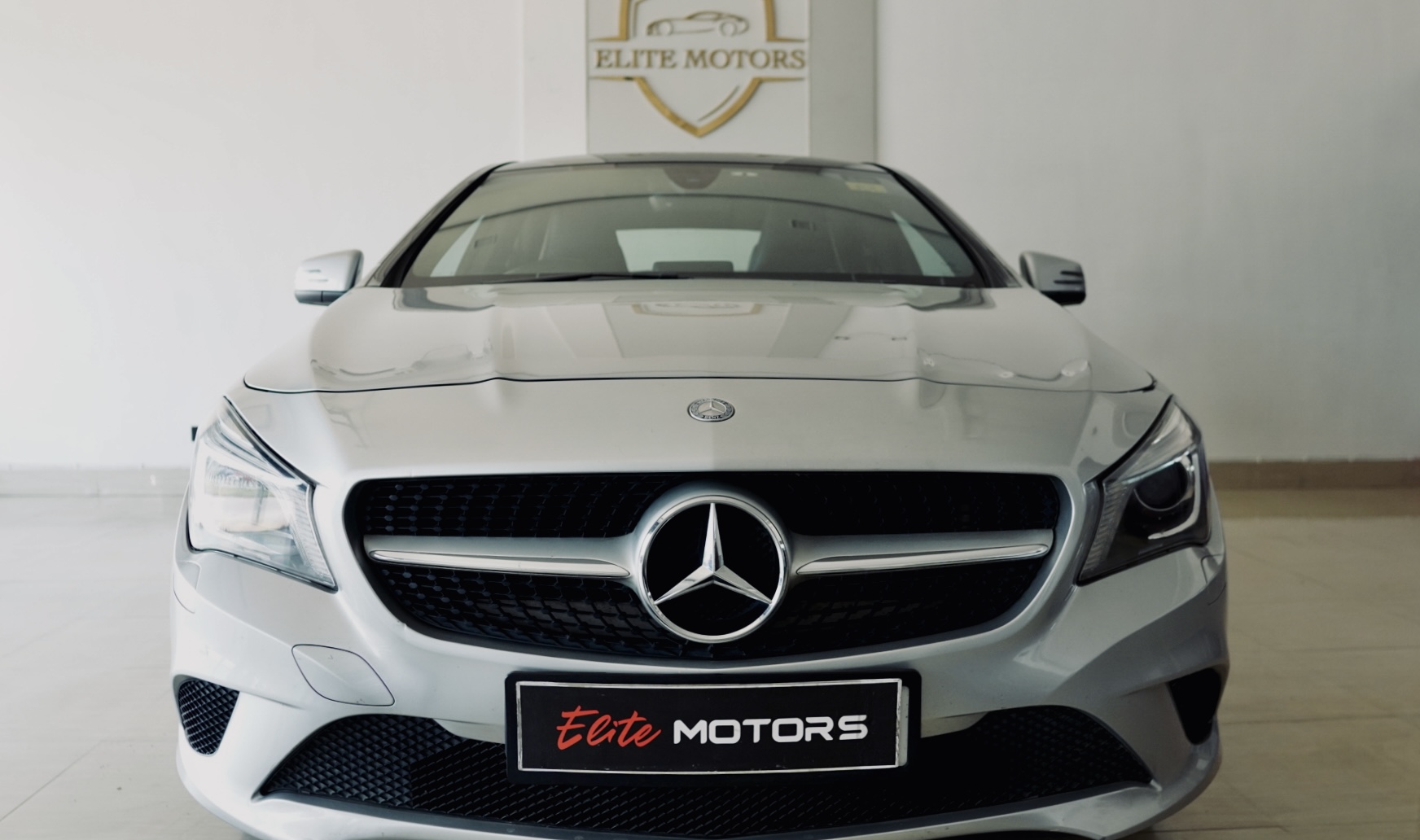 Mercedes-Benz CLA 200